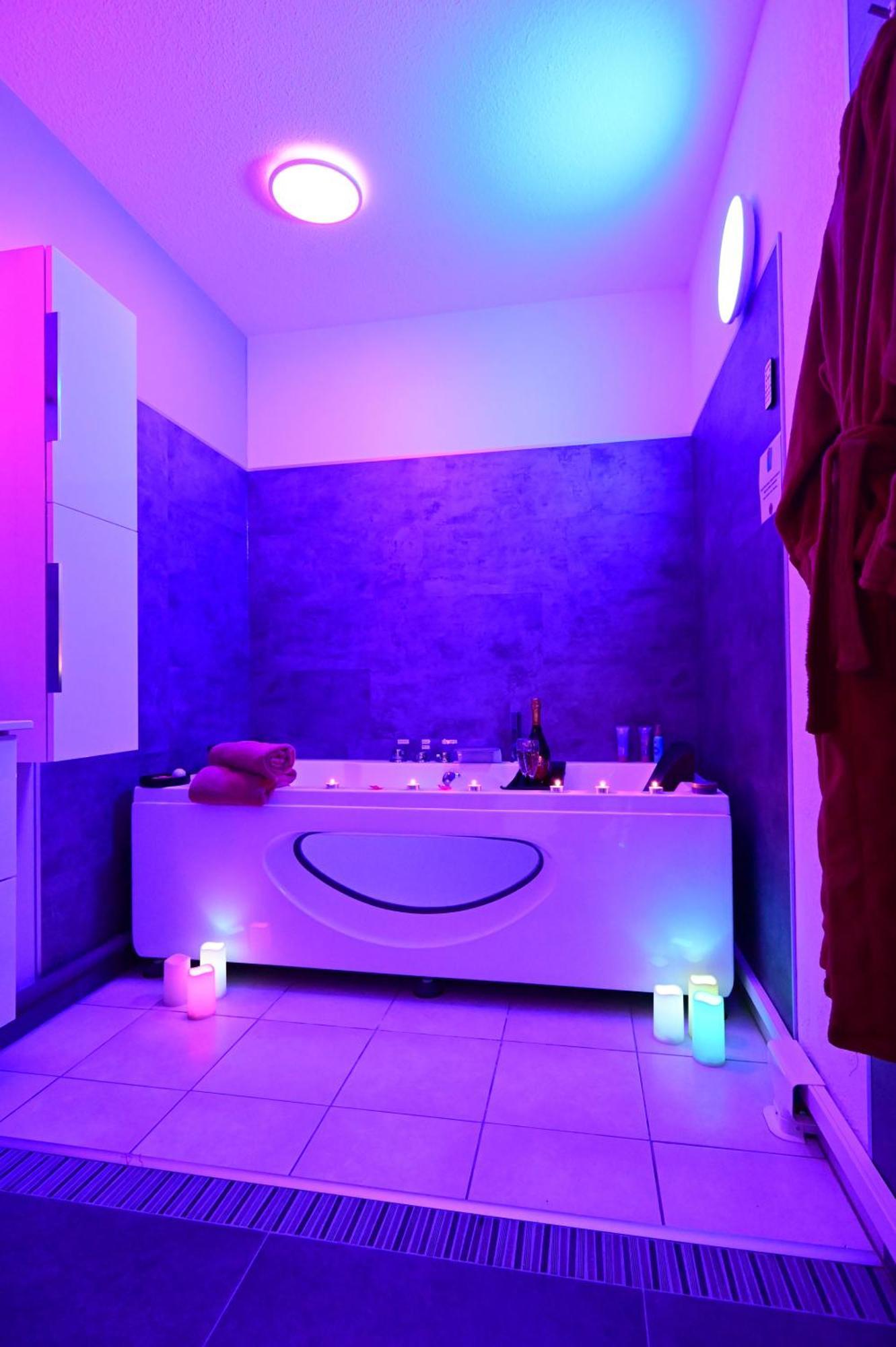 Love Room A Deux Pas De L'Ocean Avec Hammam, Sauna Et Bain A 2 :-) Biscarrosse Buitenkant foto